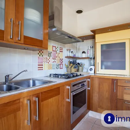 House In With Swimming Pool Casa vacanze *